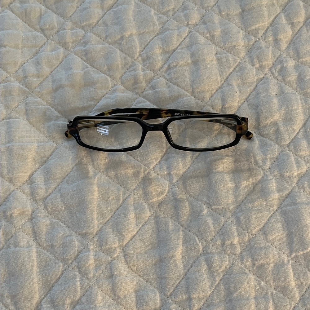 Vera Wang Tortoise Shell Glasses